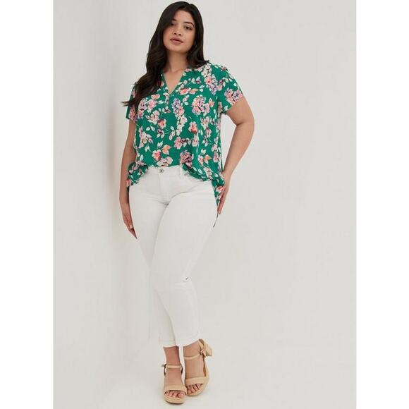 Torrid Hi Low Georgette Floral Short Sleeve Blouse Green 3 3X 22 24 - Picture 2 of 8